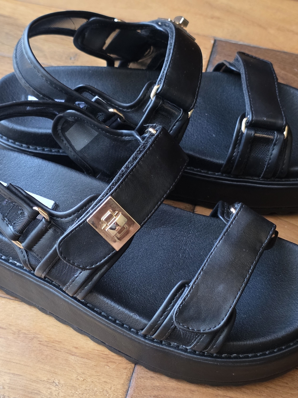 Steve Madden (Big Mona Platform Sandals)